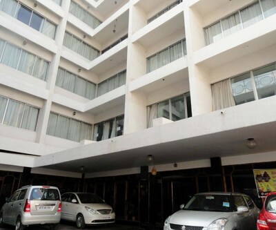 Hotel Ilapuram